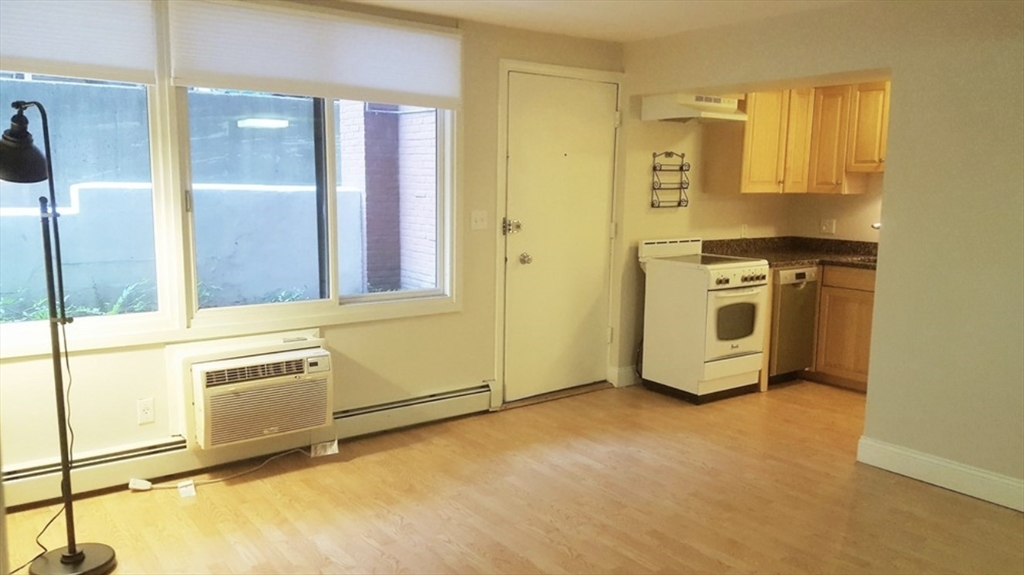 1 bed, 1 bath apartment for rent at 345 Harvard St Unit G2, Mid Cambridge — photo 7 of 13