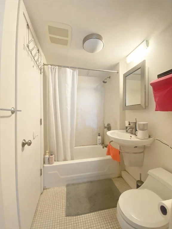 2 bed, 1 bath apartment for rent at 345 Harvard St Unit U1F, Mid-Cambridge — photo 11 of 19