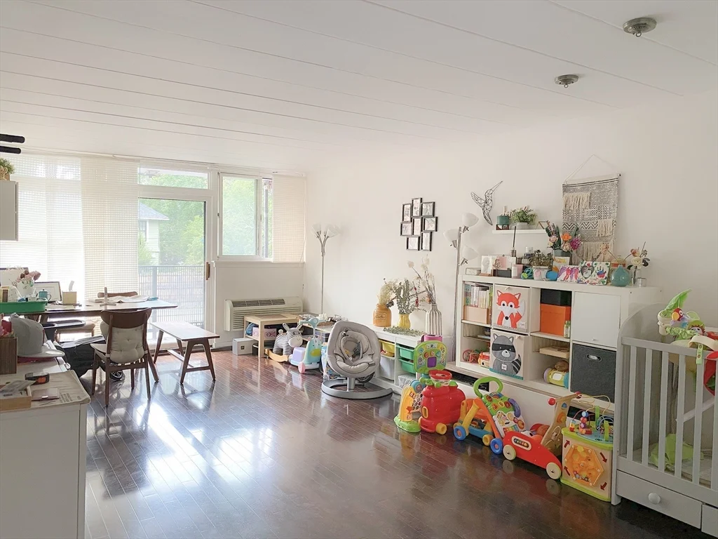 2 bed, 1 bath apartment for rent at 345 Harvard St Unit U1F, Mid-Cambridge — photo 8 of 19