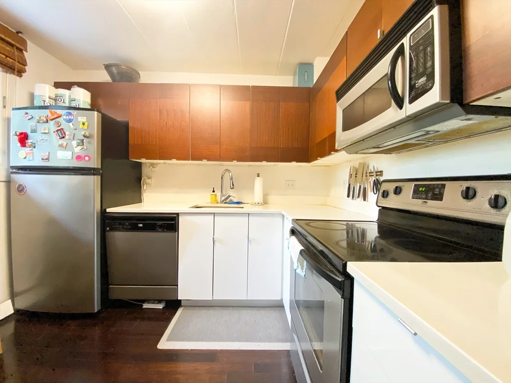 2 bed, 1 bath apartment for rent at 345 Harvard St Unit U1F, Mid-Cambridge — photo 3 of 19