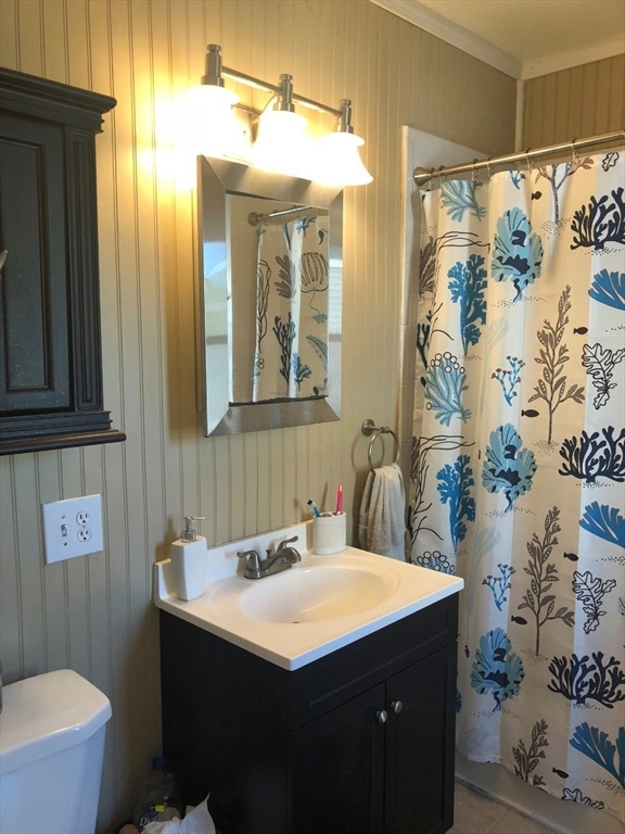 4 bed, 1 bath apartment for rent at 345 Savin Hill Ave Unit 2, Dorchester — photo 12 of 16