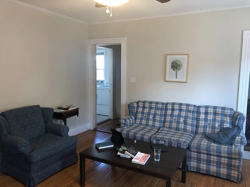 4 bed, 1 bath apartment for rent at 345 Savin Hill Ave Unit 2, Dorchester — photo 2 of 16