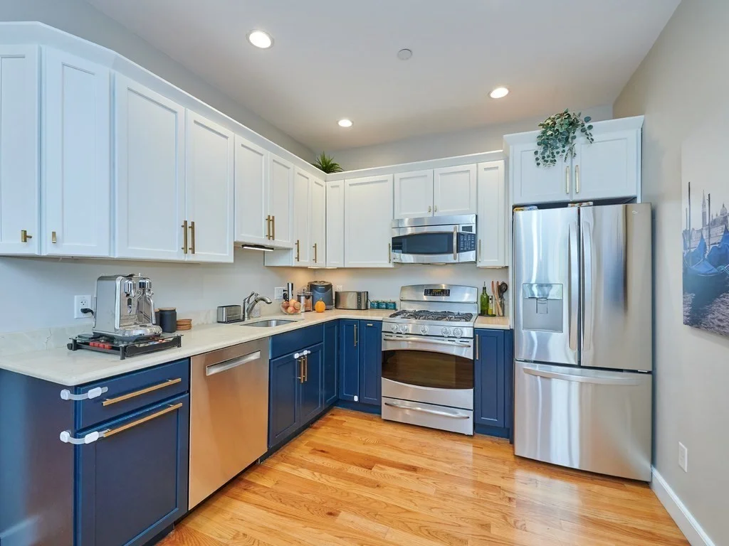 2 bed, 2 bath apartment for rent at 345 W Broadway St Unit 1, Boston — photo 1 of 13