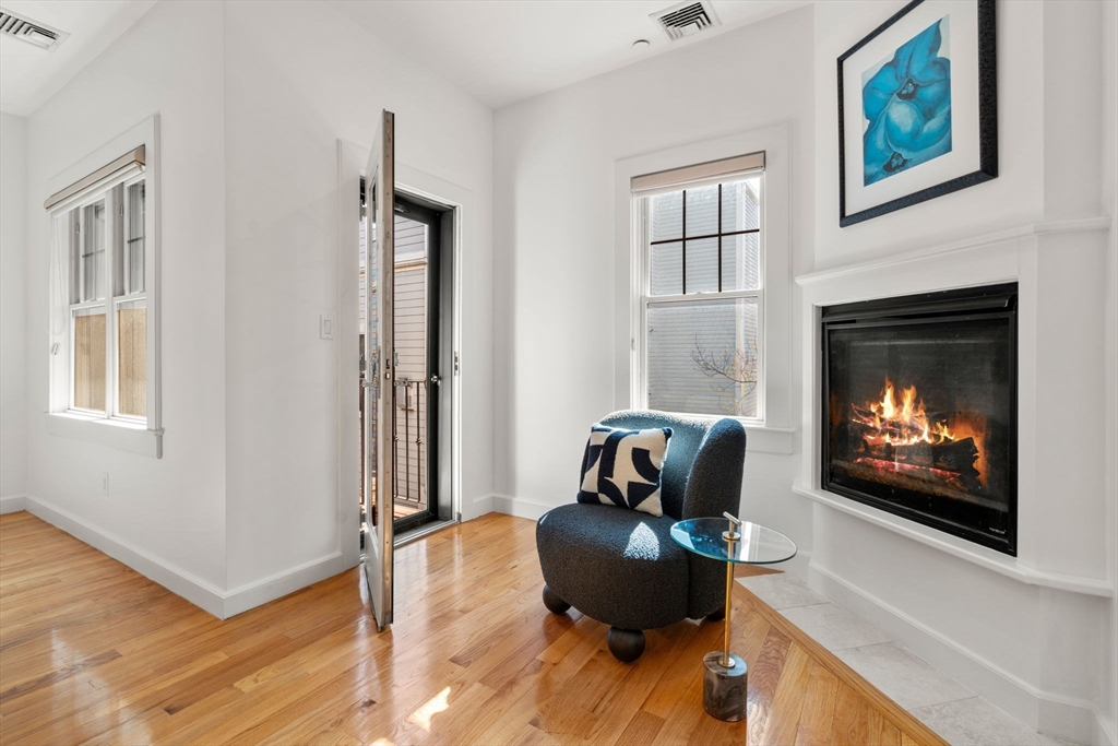 3 bed, 2 bath apartment for rent at 345 W Broadway Unit 9, South Boston — photo 13 of 34