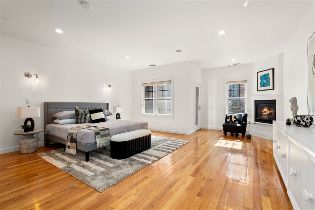 3 bed, 2 bath apartment for rent at 345 W Broadway Unit 9, South Boston — photo 10 of 34