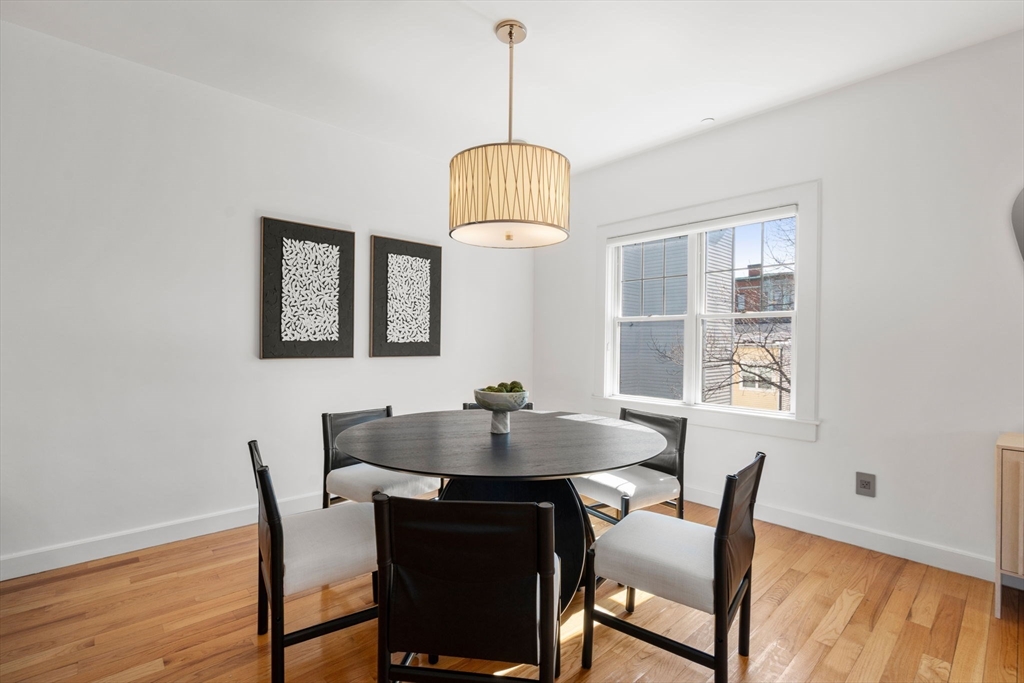 3 bed, 2 bath apartment for rent at 345 W Broadway Unit 9, South Boston — photo 5 of 34