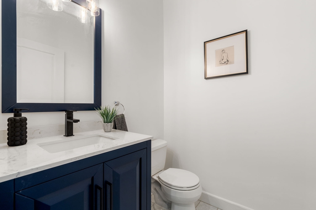 3 bed, 2 bath apartment for rent at 345 W Broadway Unit 9, South Boston — photo 24 of 34