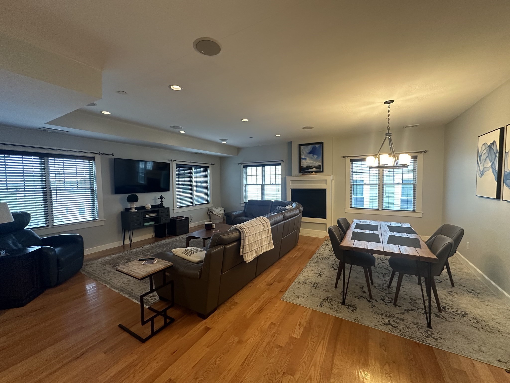 2 bed, 2 bath apartment for rent at 345 W Broadway St Unit 8, South Boston — photo 1 of 23