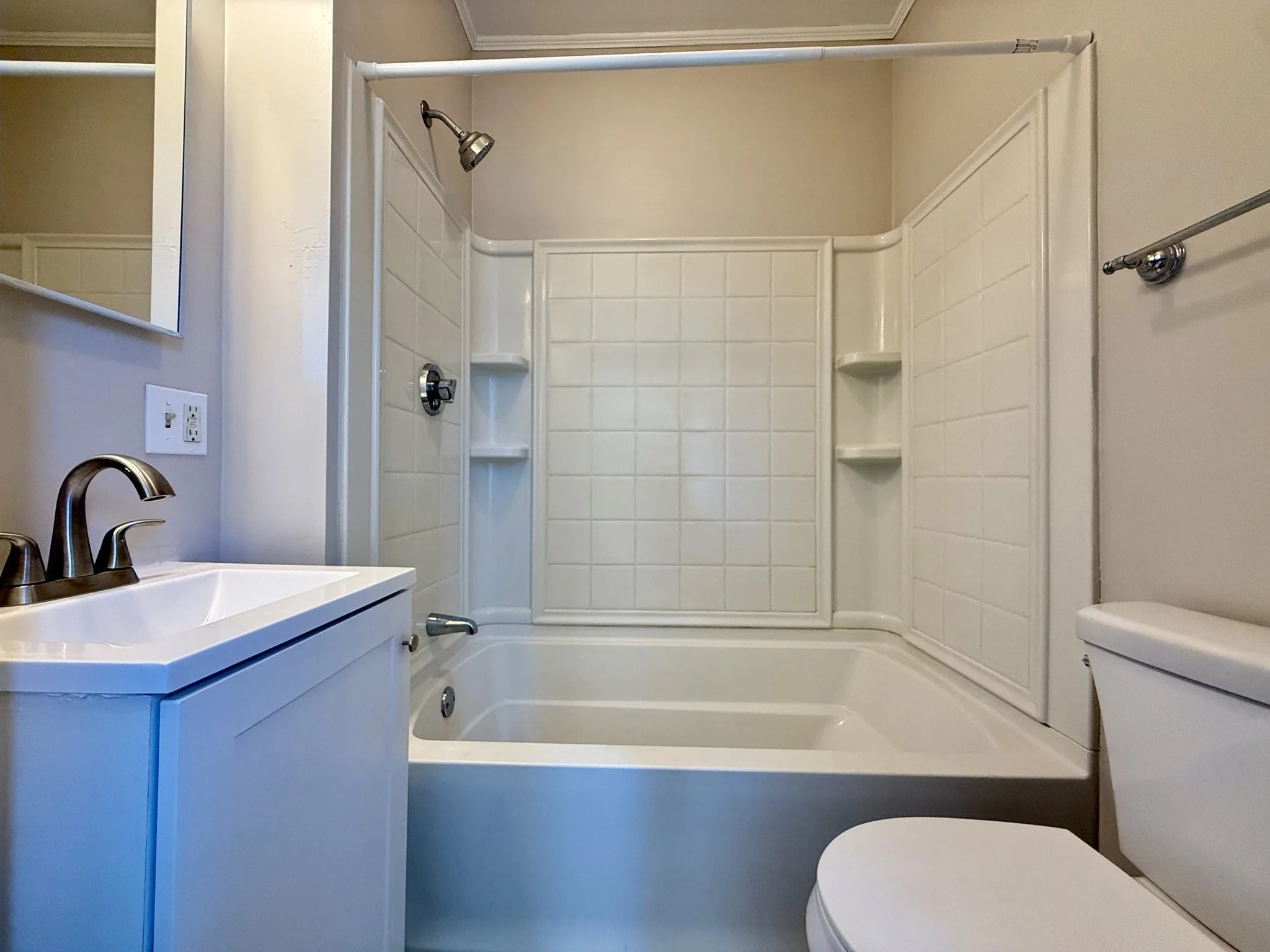 1 bed, 1 bath apartment for rent at 346 Broadway Unit 3, North Attleboro — photo 7 of 9