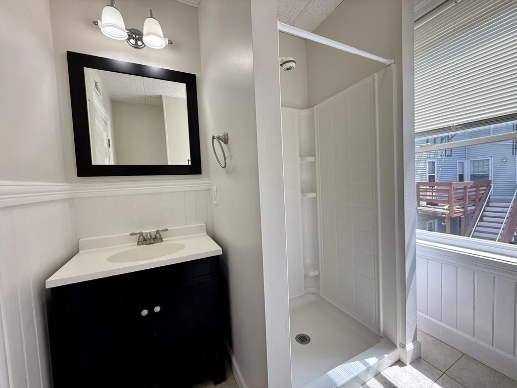 1 bed, 1 bath apartment for rent at 346 Broadway Unit 8, North Attleboro — photo 7 of 12