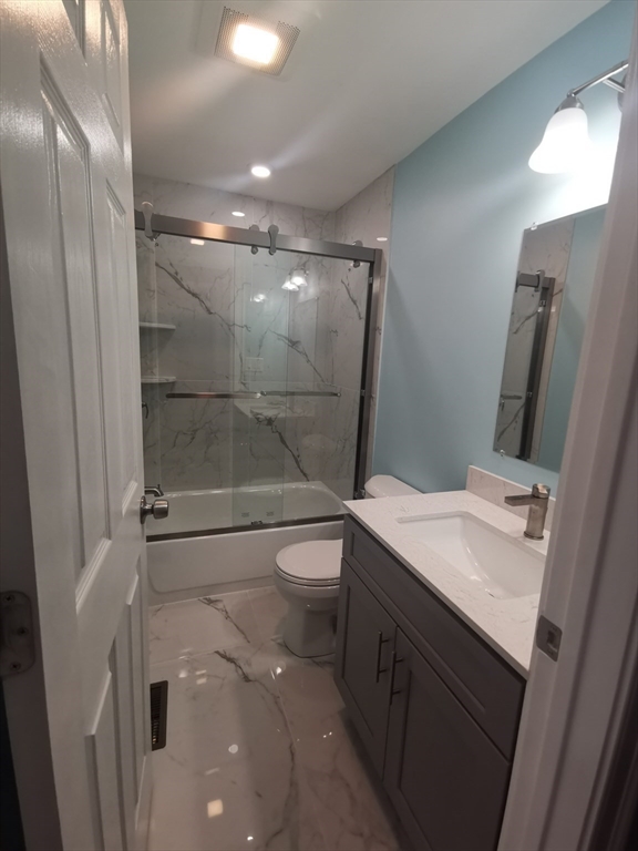 2 bed, 2 bath apartment for rent at 346 Cherry St Unit 1, Newton — photo 2 of 6