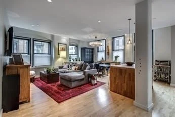 2 bed, 2 bath apartment for rent at 346 Congress St Unit 315, Seaport District — photo 1 of 18