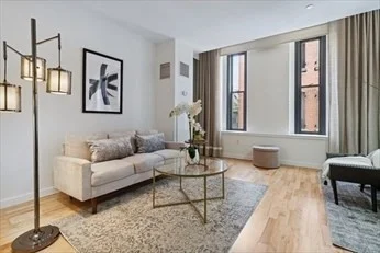 Studio bed, 1 bath apartment for rent at 346 Congress St Unit 410, Seaport District — photo 2 of 7