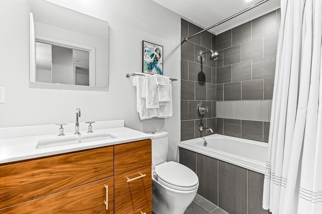 1 bed, 1 bath apartment for rent at 346 Congress Unit 211, South Boston — photo 12 of 17