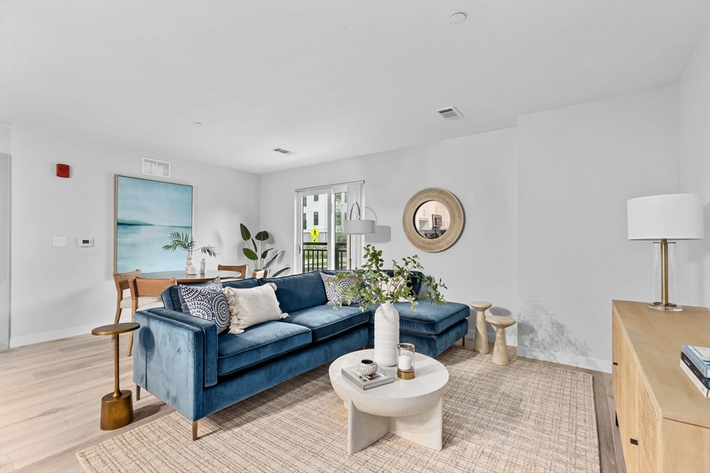 2 bed, 2 bath apartment for rent at 346 Driftway Unit 314E, Scituate — photo 5 of 21