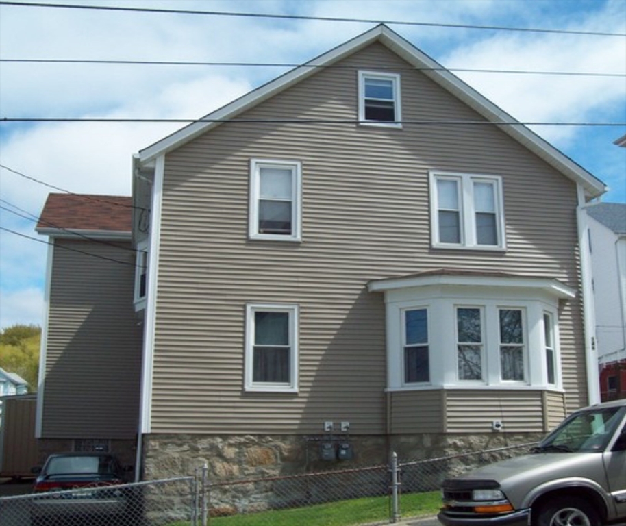 2 bed, 1 bath apartment for rent at 346 Fountain St, Unit  2, Fall River — photo 12 of 12