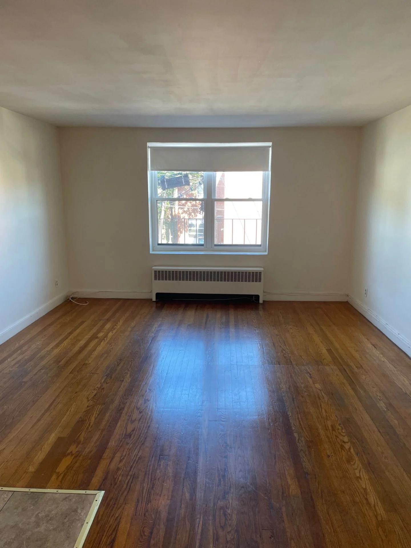 Studio bed, 1 bath apartment for rent at 346 Union St Unit 7, Rockland — photo 3 of 7