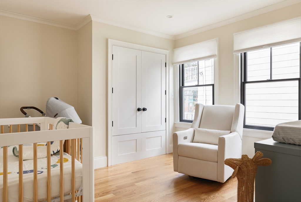 4 bed, 3 bath apartment for rent at 346 Walden St Unit 1, Neighborhood Nine — photo 10 of 24