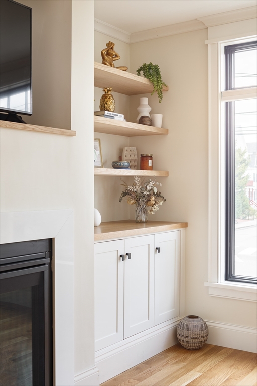 4 bed, 3 bath apartment for rent at 346 Walden St Unit 1, Neighborhood Nine — photo 9 of 24
