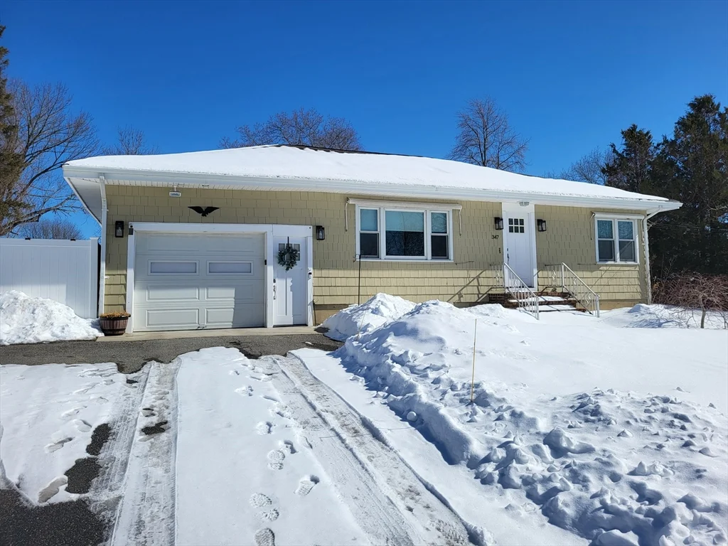 4 bed, 2 bath apartment for rent at 347 Lake St, Haverhill — photo 1 of 14