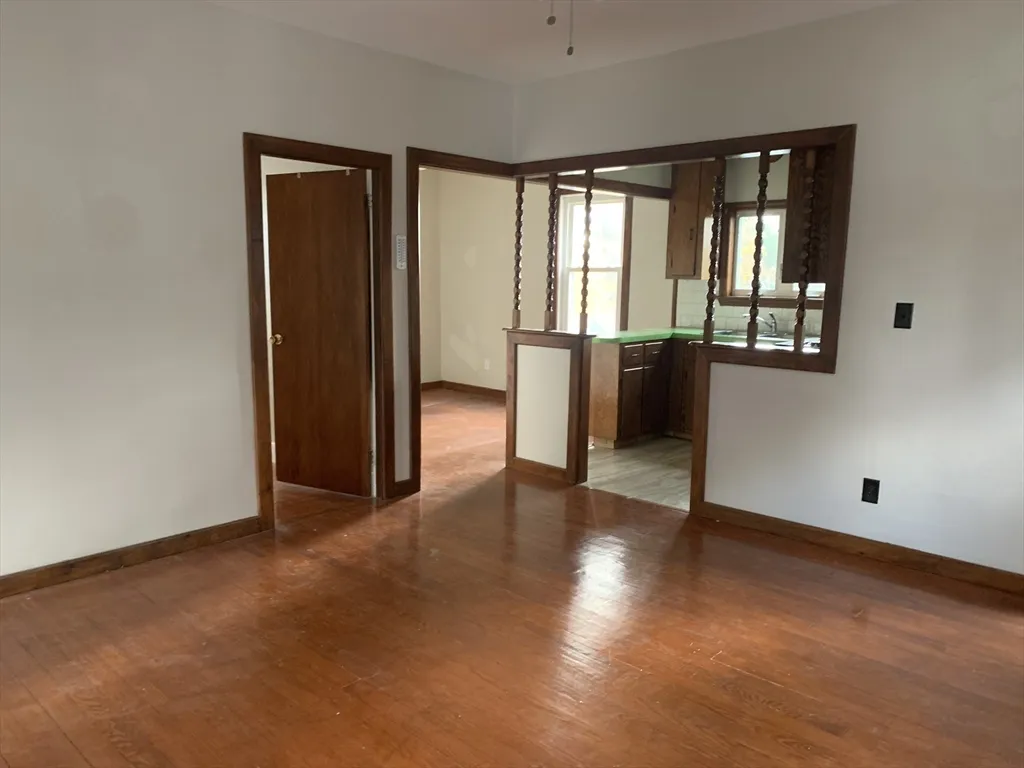 2 bed, 1 bath apartment for rent at 347 Lawton St Unit 2, Fall River — photo 10 of 14