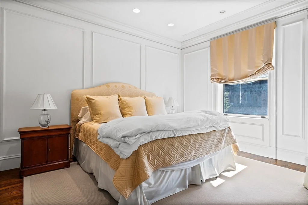 2 bed, 2 bath apartment for rent at 348 Beacon St Unit 4, Back Bay — photo 28 of 35