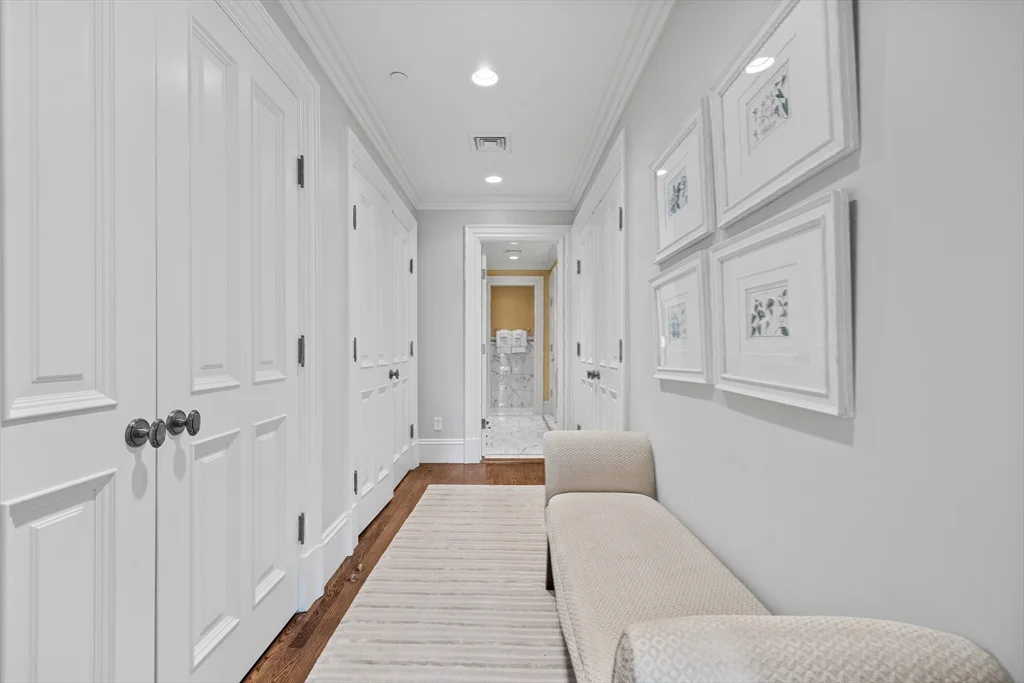 2 bed, 2 bath apartment for rent at 348 Beacon St Unit 4, Back Bay — photo 23 of 35