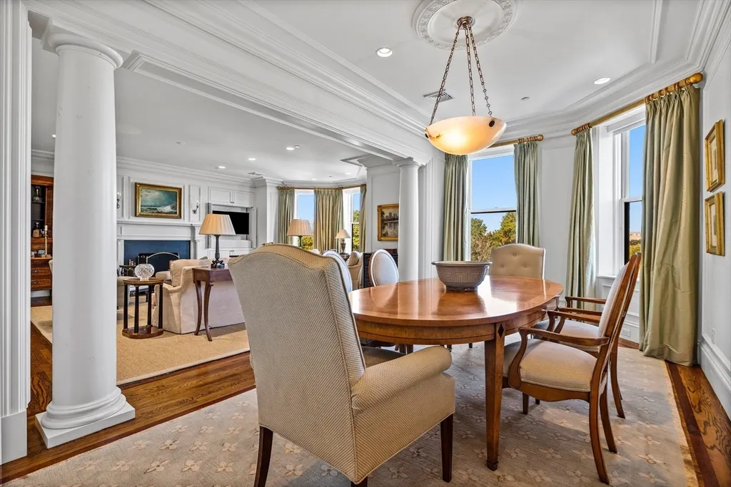 2 bed, 2 bath apartment for rent at 348 Beacon St Unit 4, Back Bay — photo 5 of 35