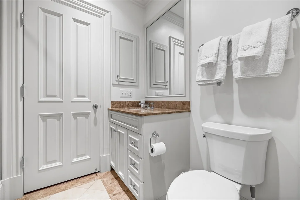 2 bed, 2 bath apartment for rent at 348 Beacon St Unit 4, Back Bay — photo 29 of 35