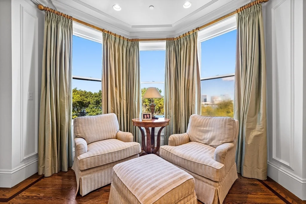 2 bed, 2 bath apartment for rent at 348 Beacon St Unit 4, Back Bay — photo 8 of 35