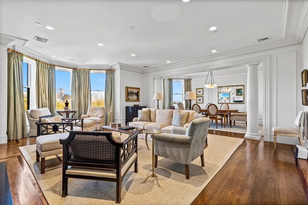 2 bed, 2 bath apartment for rent at 348 Beacon St Unit 4, Back Bay — photo 6 of 35