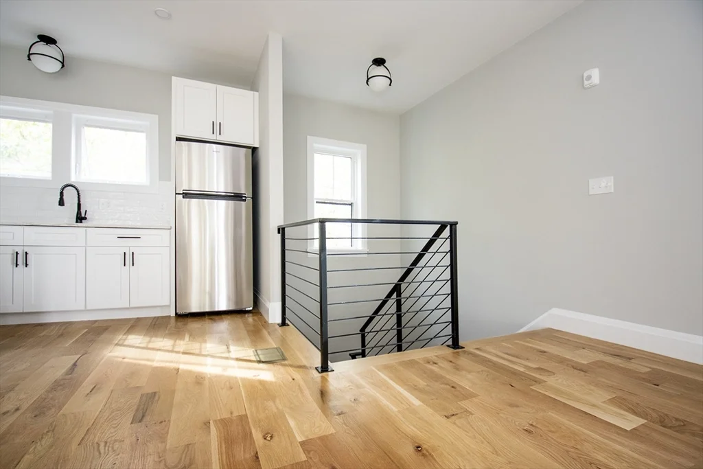 3 bed, 2 bath apartment for rent at 348 Chelsea St Unit 3, East Boston — photo 4 of 11