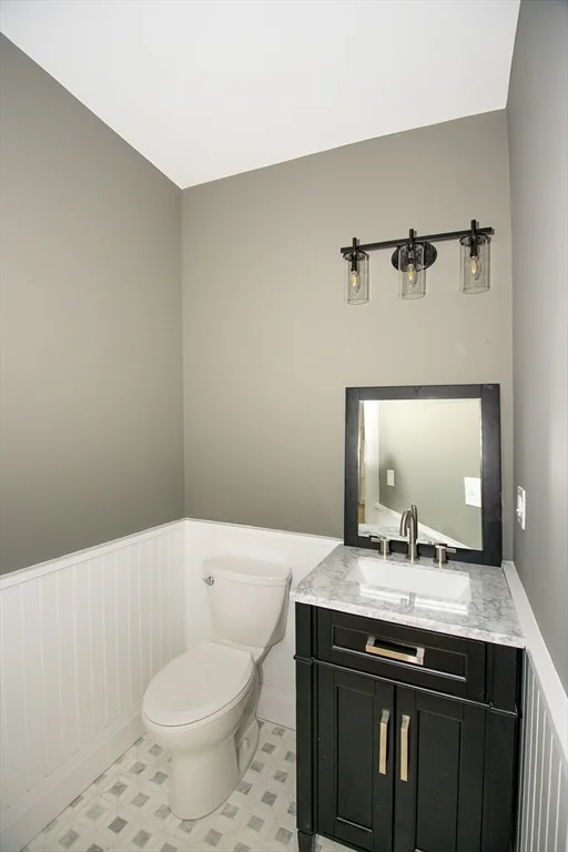 3 bed, 2 bath apartment for rent at 348 Chelsea St Unit 3, East Boston — photo 7 of 11