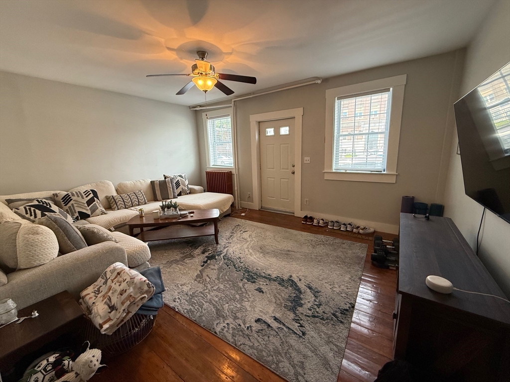 1 bed, 1 bath apartment for rent at 348 Dorchester Unit -, South Boston — photo 2 of 15