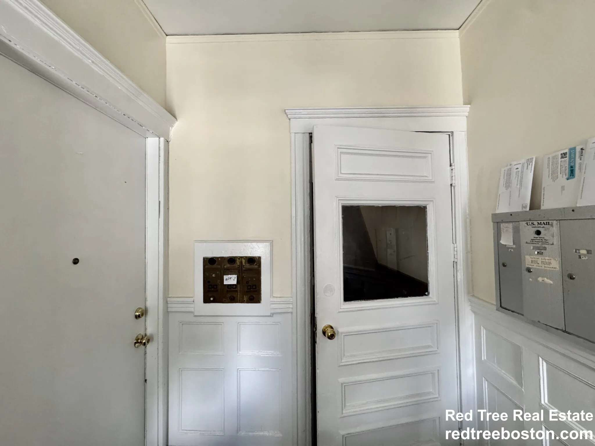 4 bed, 1 bath apartment for rent at 348 Faneuil St Unit 2, Oak Square — photo 20 of 22