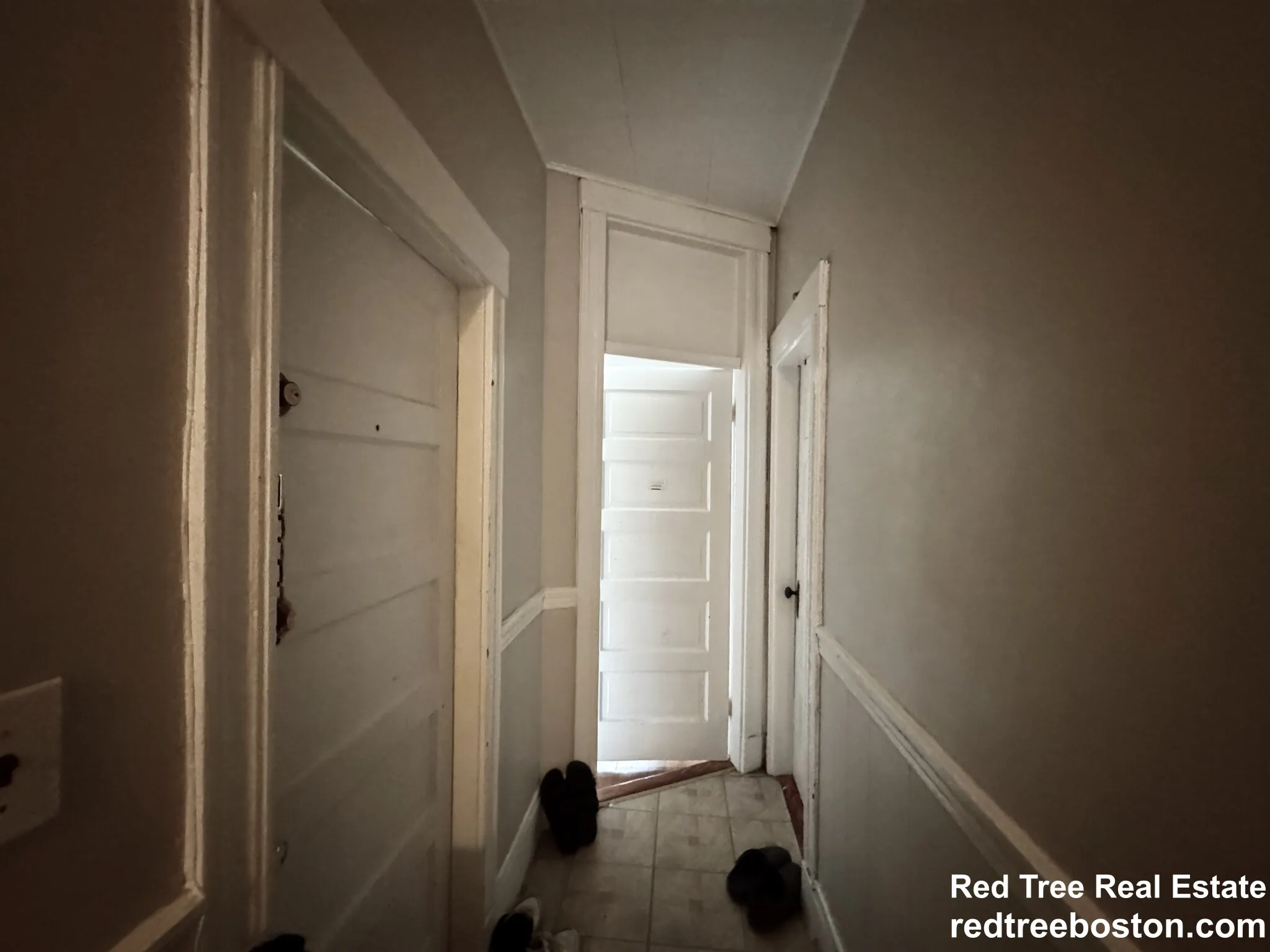4 bed, 1 bath apartment for rent at 348 Faneuil St Unit 2, Oak Square — photo 9 of 22