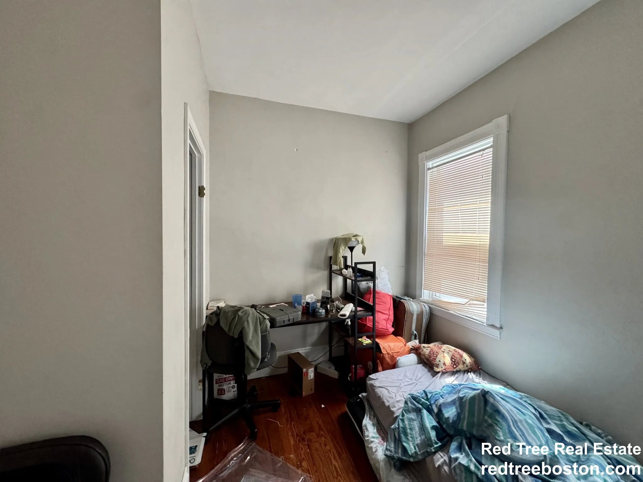 4 bed, 1 bath apartment for rent at 348 Faneuil St Unit 2, Oak Square — photo 11 of 22