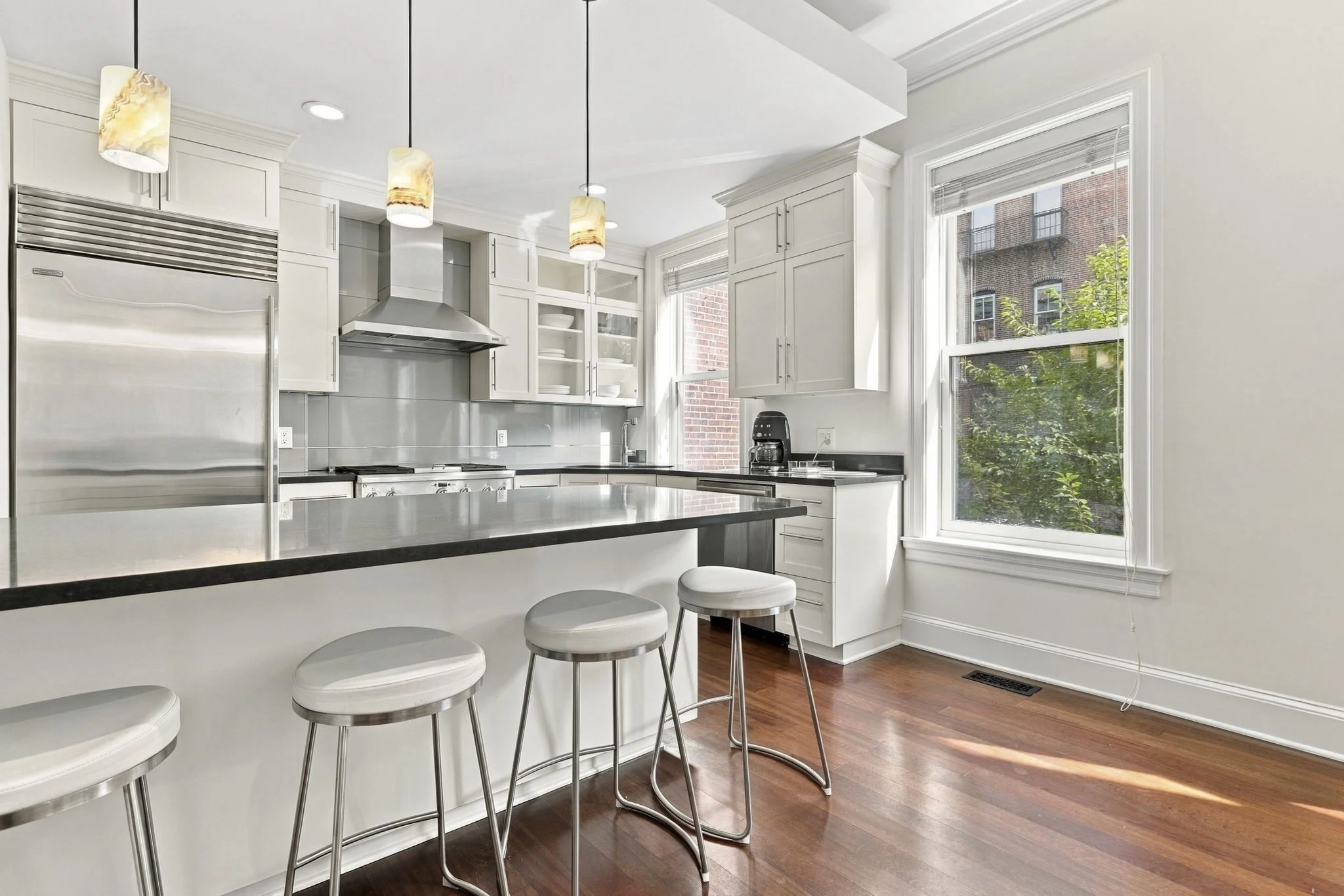 2 bed, 2 bath apartment for rent at 348 Marlborough St Unit 1, Back Bay — photo 10 of 27