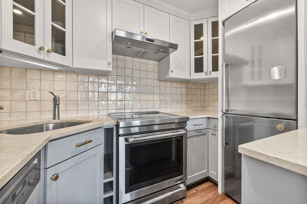 1 bed, 1 bath apartment for rent at 348 Marlborough St Unit 3, Back Bay — photo 15 of 26