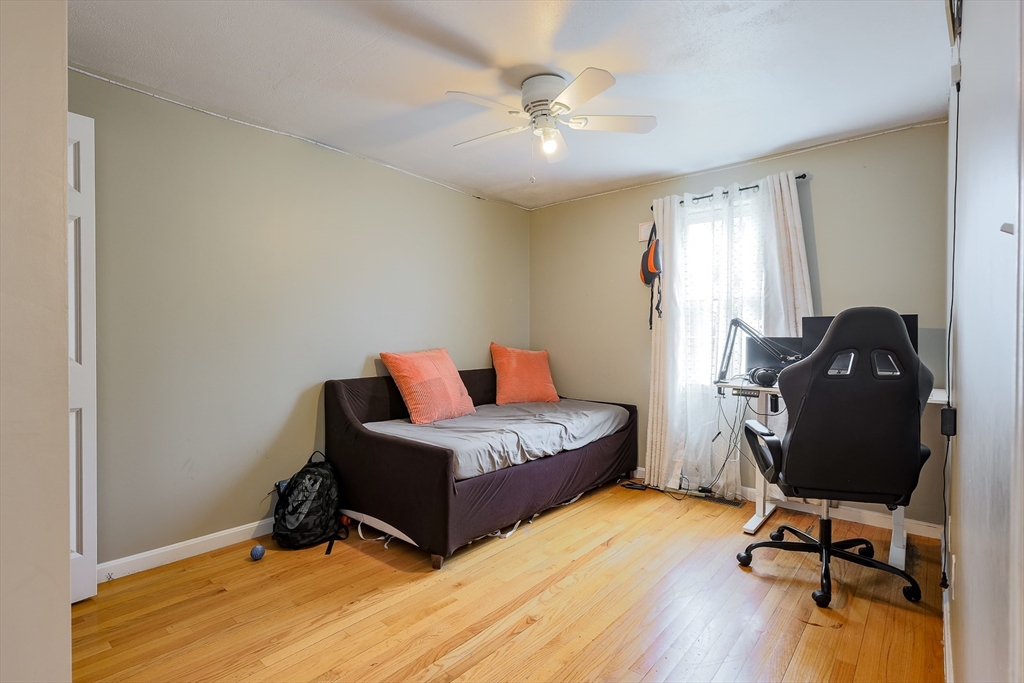 3 bed, 2 bath apartment for rent at 348 Osgood St Unit 348, North Andover — photo 26 of 42