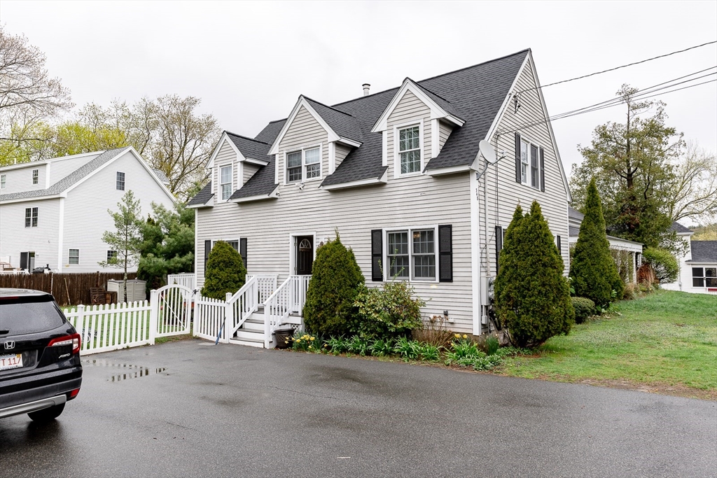 3 bed, 2 bath apartment for rent at 348 Osgood St Unit 348, North Andover — photo 6 of 42