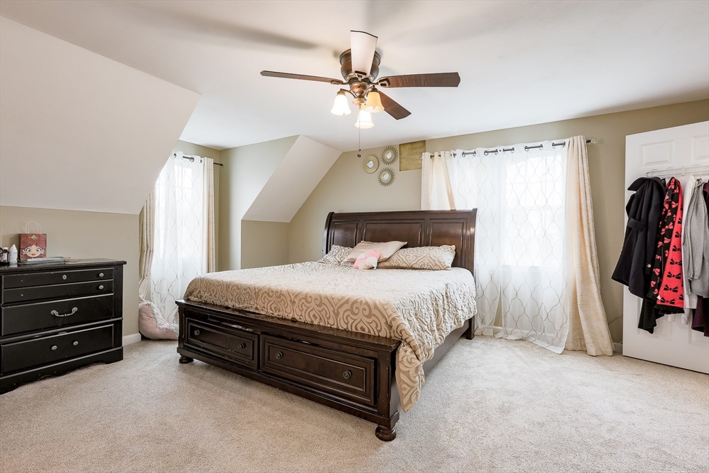 3 bed, 2 bath apartment for rent at 348 Osgood St Unit 348, North Andover — photo 36 of 42