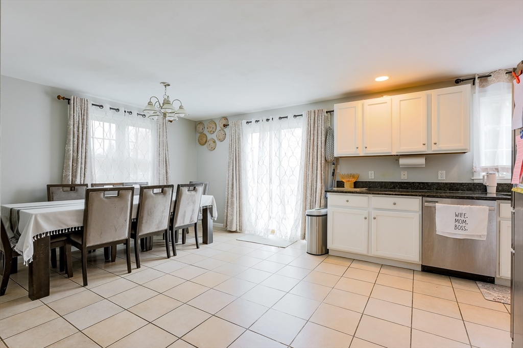 3 bed, 2 bath apartment for rent at 348 Osgood St Unit 348, North Andover — photo 16 of 42