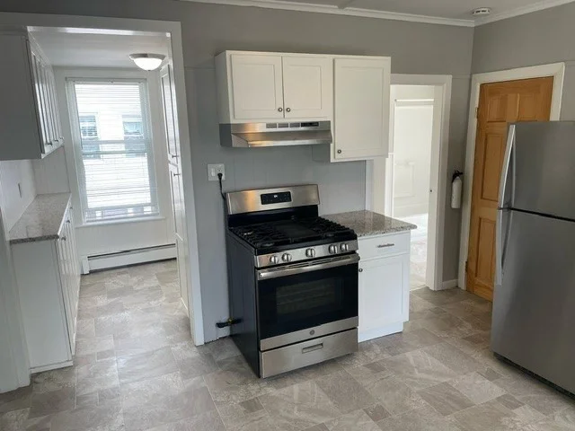 2 bed, 1 bath apartment for rent at 348 River St Unit 2, Zip 01832 — photo 4 of 17