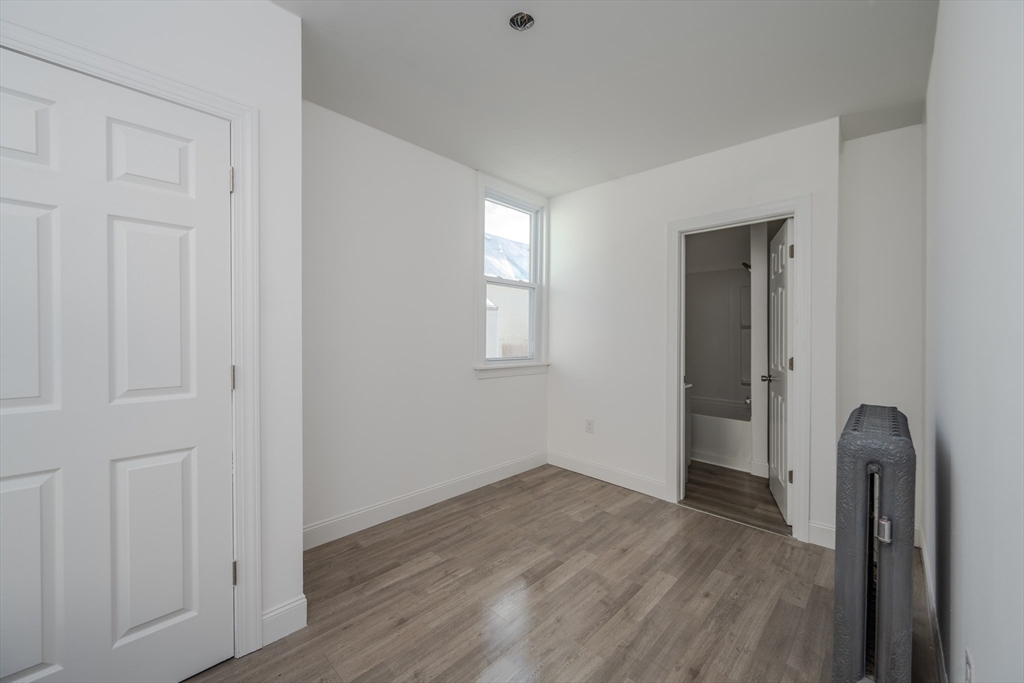 4 bed, 2 bath apartment for rent at 348 Walker St Unit 2, Highlands — photo 5 of 17