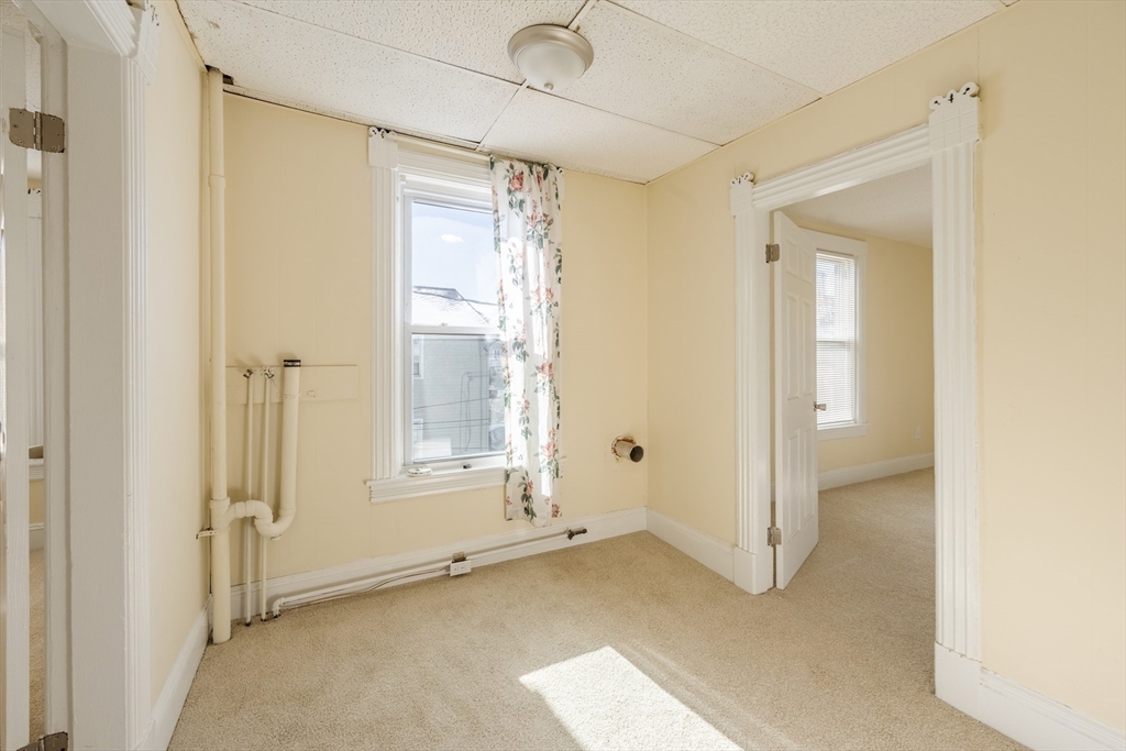 4 bed, 2 bath apartment for rent at 348 Walker St Unit 2, Highlands — photo 15 of 17
