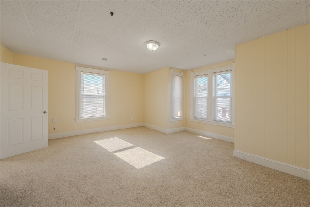 4 bed, 2 bath apartment for rent at 348 Walker St Unit 2, Highlands — photo 14 of 17