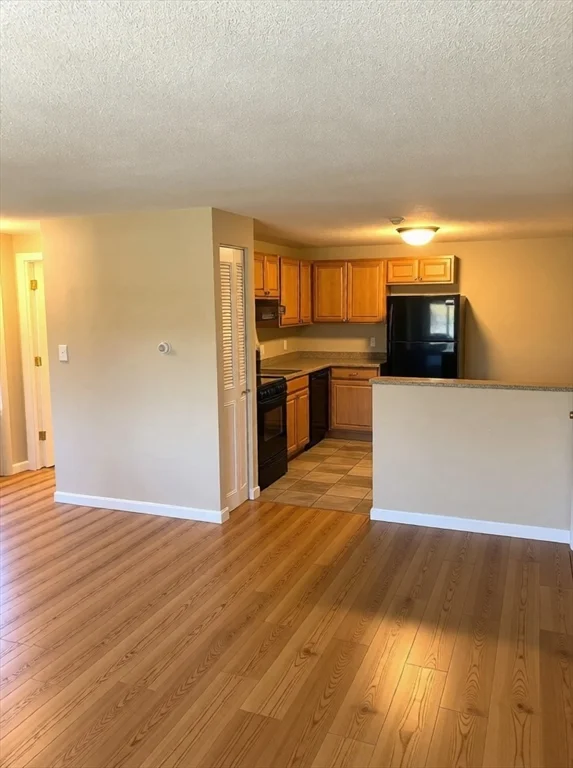 2 bed, 1 bath apartment for rent at 349 Hildreth St Unit 0, Lowell — photo 1 of 4