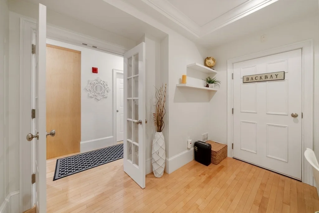 1 bed, 1 bath apartment for rent at 349 Marlborough St Unit 1, Back Bay — photo 18 of 35