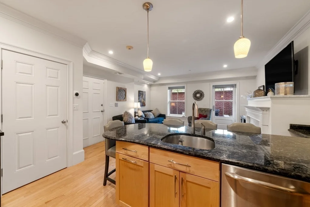 1 bed, 1 bath apartment for rent at 349 Marlborough St Unit 1, Back Bay — photo 13 of 35